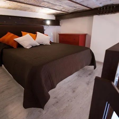 Inner House شقة