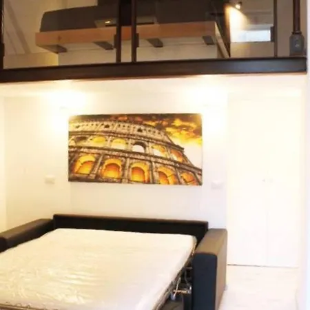Inner House روما