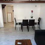 Apartment Inner House *