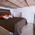 Apartment Inner House *