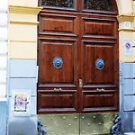 Apartment Inner House