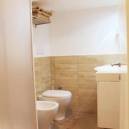 Inner House דירה